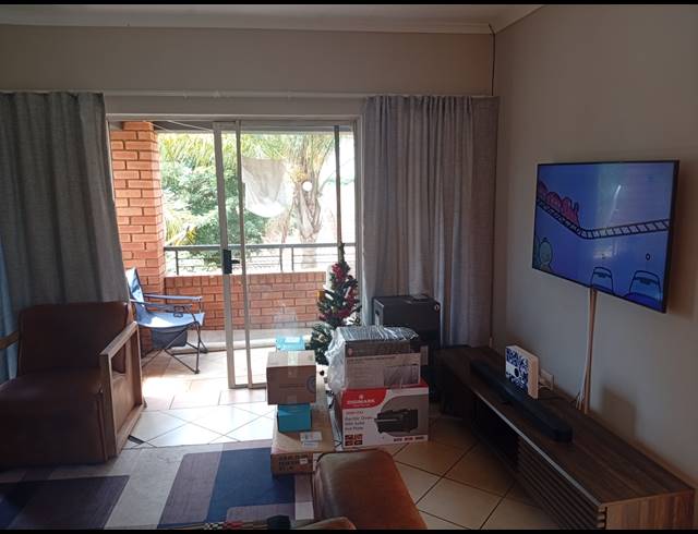 2 BEDROOM TOWNHOUSE FOR SALE IN EQUESTRIA